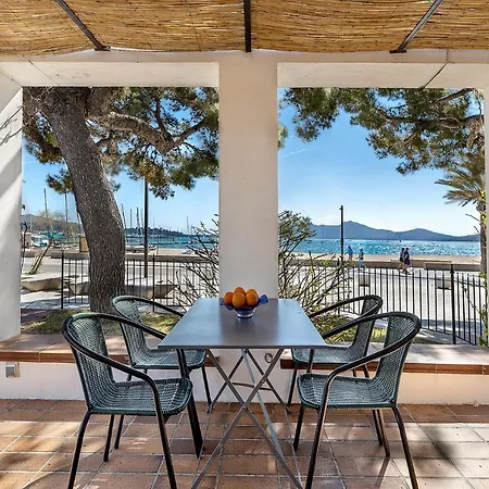 La Gola Apartment, First-line Beachfront, Newly Refurbished Port de Pollenca