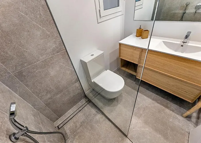 Apartment La Gola, Private Garden With Access, Refurbished