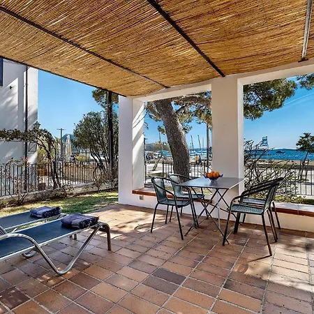 Apartment La Gola Apartment, First-line Beachfront, Newly Refurbished *