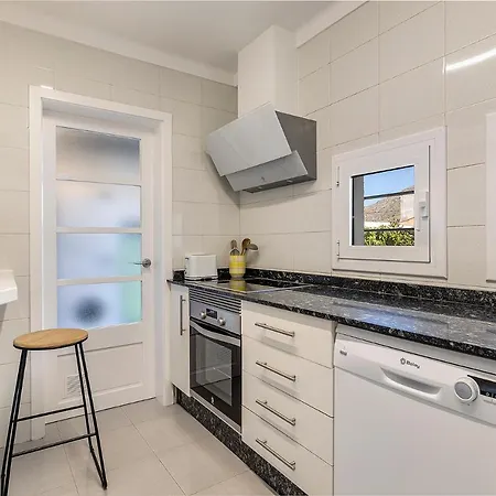 Lejlighed La Gola Apartment, First-line Beachfront, Newly Refurbished Port de Pollença