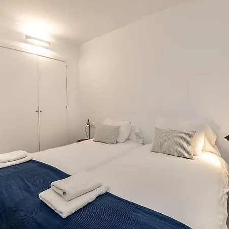 La Gola Apartment, First-line Beachfront, Newly Refurbished