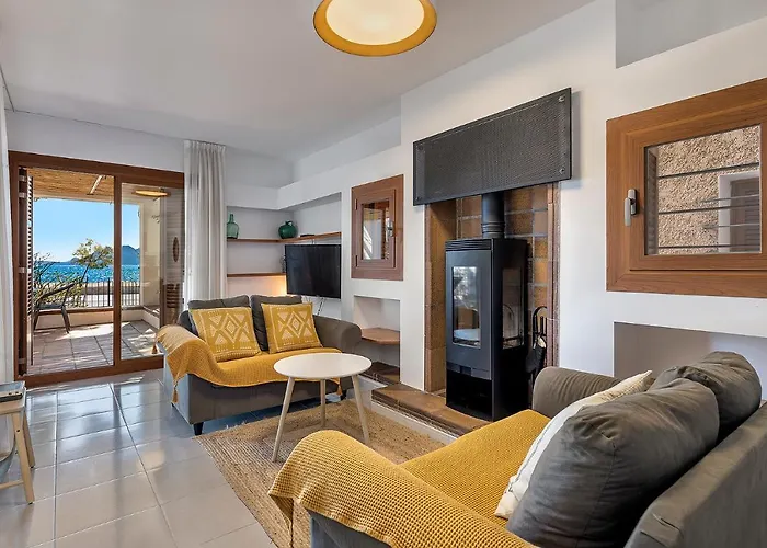 La Gola, Private Garden With Access, Refurbished Apartamento