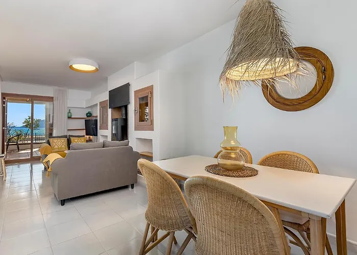 Apartamento La Gola, Private Garden With Access, Refurbished *