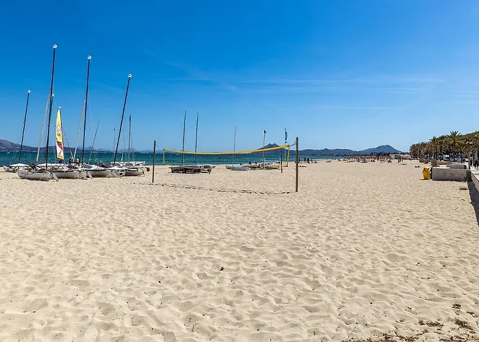 La Gola, Private Garden With Access, Refurbished